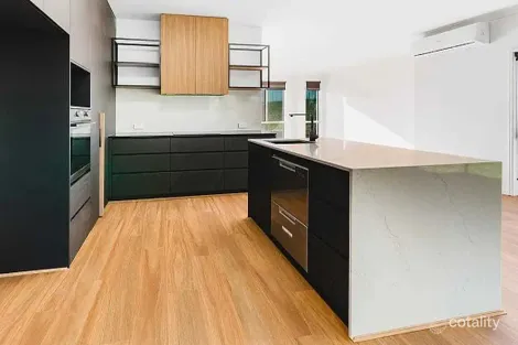 Property photo of 28 Heather Drive Upper Coomera QLD 4209