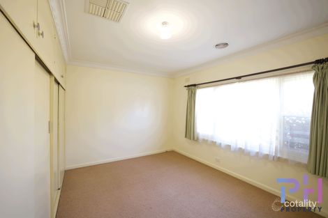 Property photo of 33 Sternberg Street Kennington VIC 3550