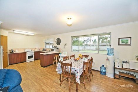 Property photo of 13 Lorenzo Way Orana WA 6330