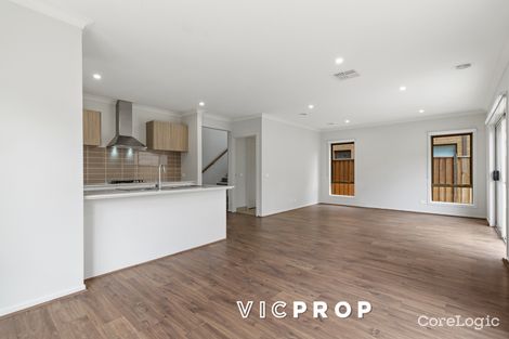 Property photo of 24 Leafy Road Werribee VIC 3030