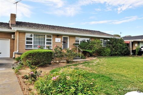 Property photo of 13 Avon Crescent Viveash WA 6056