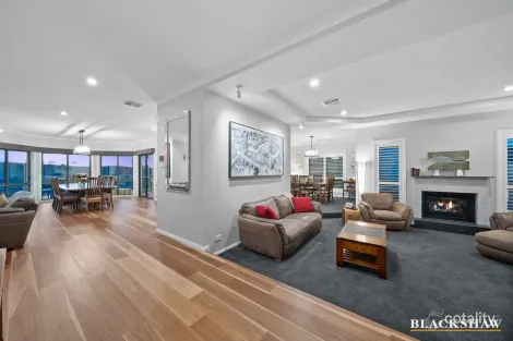 Property photo of 4 Balladonia Place Jerrabomberra NSW 2619