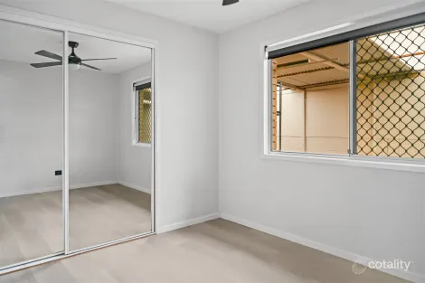 Property photo of 1 Amaroo Close Glen Eden QLD 4680