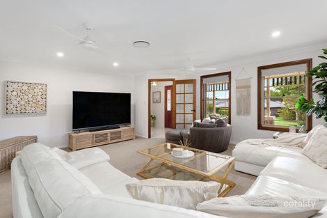 Property photo of 62 Silver Glade Drive Elanora QLD 4221