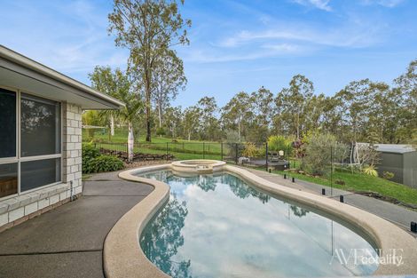 Property photo of 19 William Humphreys Drive Mundoolun QLD 4285