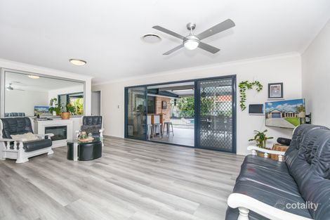 Property photo of 8 Floribunda Place Ormeau QLD 4208