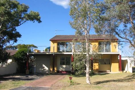 Property photo of 27 Sabrina Avenue Bateau Bay NSW 2261