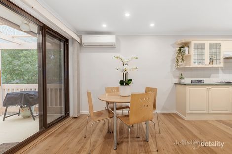 Property photo of 4 Halidon Close St Helena VIC 3088