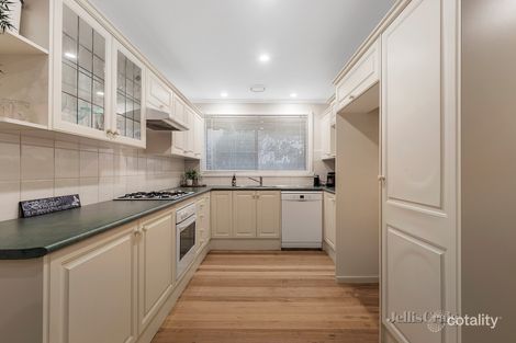 Property photo of 4 Halidon Close St Helena VIC 3088