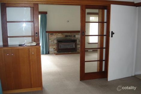 Property photo of 6 Burns Avenue Murrumbeena VIC 3163