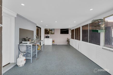 Property photo of 30 Astinal Drive Gosnells WA 6110
