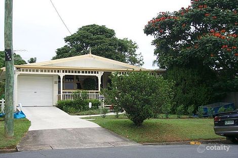 Property photo of 4 Bellevue Parade Labrador QLD 4215