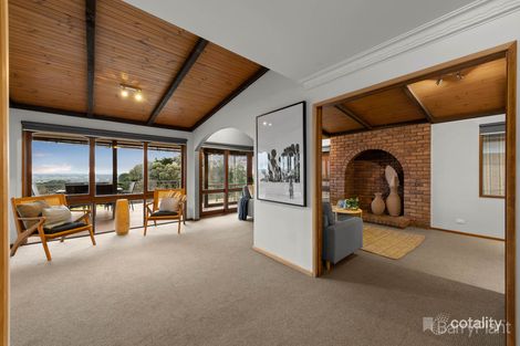 Property photo of 49 Kramer Drive Berwick VIC 3806