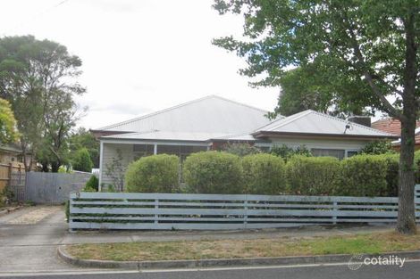 9 Essex St, Blackburn North, VIC 3130