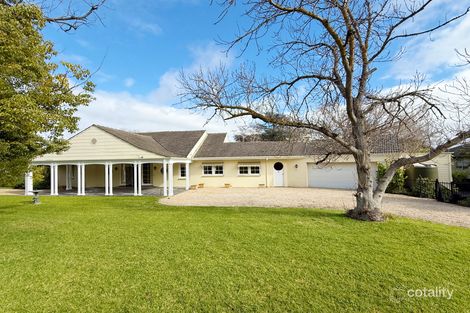 11 Pridmore Rd, Glen Osmond, SA 5064