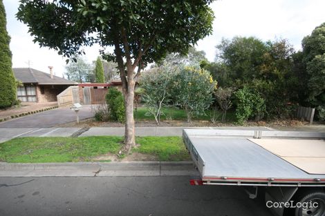 Property photo of 33 Hawksburn Crescent Wantirna South VIC 3152