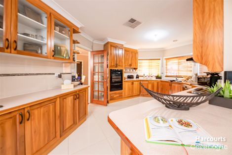 Property photo of 1 Binowee Place Karabar NSW 2620