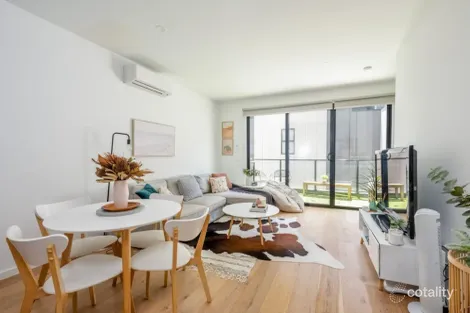 Property photo of 9/244 Pascoe Vale Road Essendon VIC 3040
