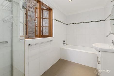 Property photo of 122 Wigram Road Forest Lodge NSW 2037