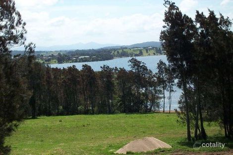 Property photo of 18 Chauvel Crescent Tuross Head NSW 2537