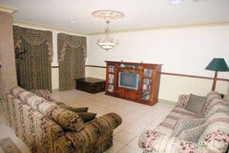 Property photo of 3 Palmer Court Roxburgh Park VIC 3064