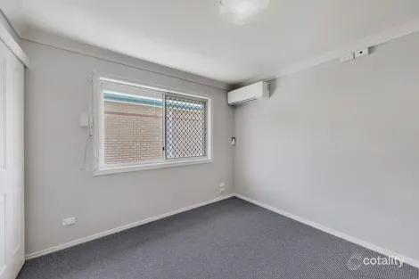 Property photo of 4/15-17 Vera Street Greenslopes QLD 4120