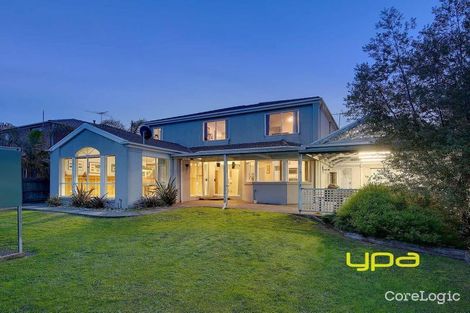 Property photo of 32 Grandview Crescent Hillside VIC 3037
