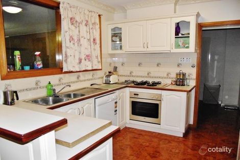 Property photo of 101 Carr Crescent Mooroopna VIC 3629