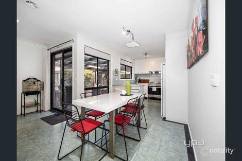 Property photo of 7 Steamtrain Close Sydenham VIC 3037