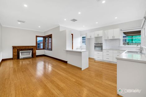 Property photo of 2 High Street Werribee VIC 3030