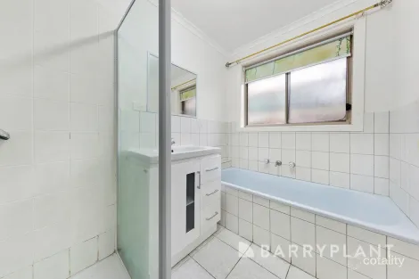 Property photo of 3/56 Douglas Avenue St Albans VIC 3021