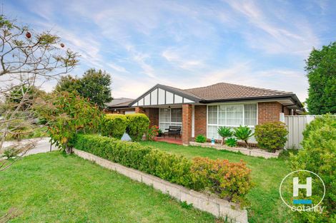 Property photo of 37 Jacaranda Place Craigieburn VIC 3064
