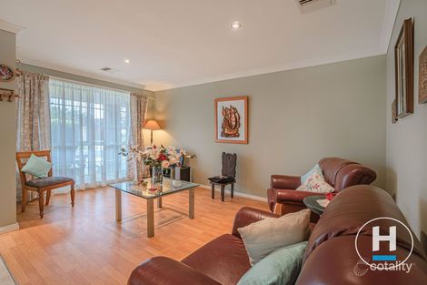 Property photo of 37 Jacaranda Place Craigieburn VIC 3064