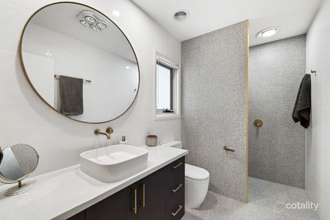 Property photo of 41 Relph Avenue Sale VIC 3850