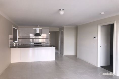 Property photo of 101 Prendergast Avenue Cranbourne East VIC 3977