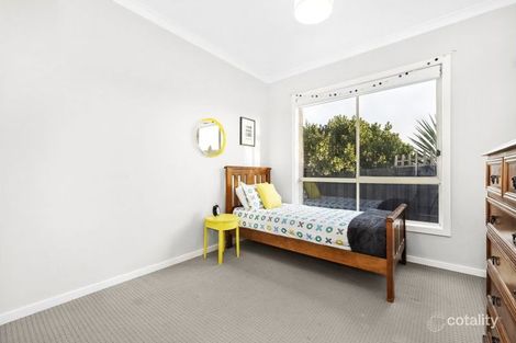 Property photo of 14 Liat Way Greensborough VIC 3088