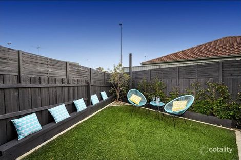 Property photo of 14 Liat Way Greensborough VIC 3088