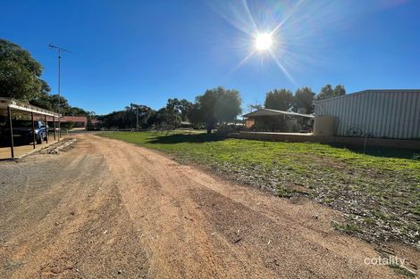 Property photo of 4 Watson Place Dongara WA 6525