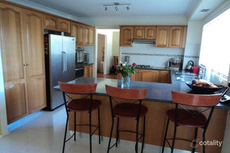 Property photo of 7 Tea Tree Place Bossley Park NSW 2176