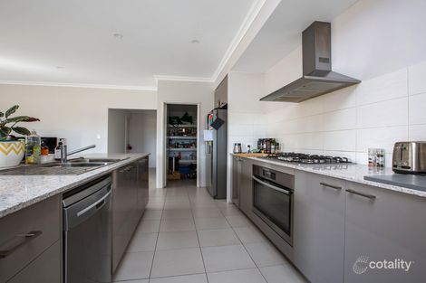 Property photo of 14 Kepler Approach Dalyellup WA 6230