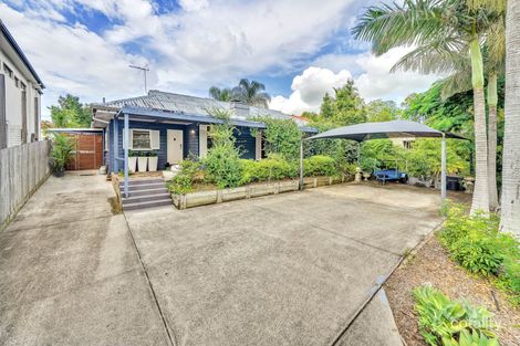 56 Ninth Ave, St Lucia, QLD 4067