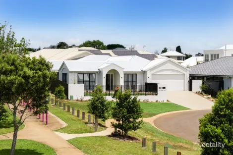 Property photo of 23 Catherine Circuit Middle Ridge QLD 4350