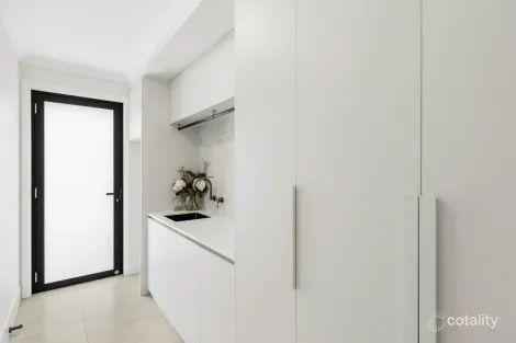 Property photo of 23 Catherine Circuit Middle Ridge QLD 4350