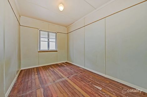 Property photo of 2306 Wynnum Road Wynnum QLD 4178
