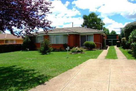 Property photo of 8 Redluom Place Orange NSW 2800