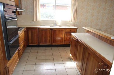 Property photo of 8 Redluom Place Orange NSW 2800