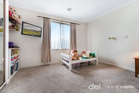 Property photo of 14 Cypress Grove Dandenong North VIC 3175