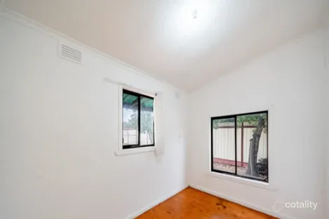 Property photo of 35 Leonard Avenue St Albans VIC 3021