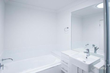 Property photo of 2/37 Witheren Circuit Pacific Pines QLD 4211