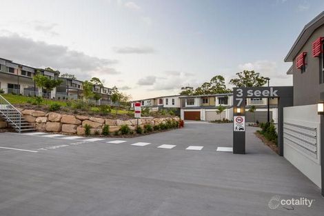 Property photo of 2/37 Witheren Circuit Pacific Pines QLD 4211